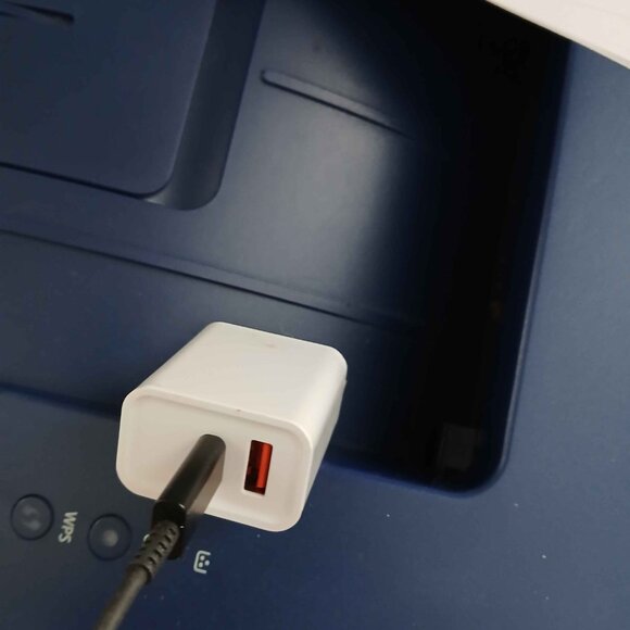 Samsung Galaxy Watch 6 40mm (SM-R935U) Preowned Mint condition - Picture 6 of 6